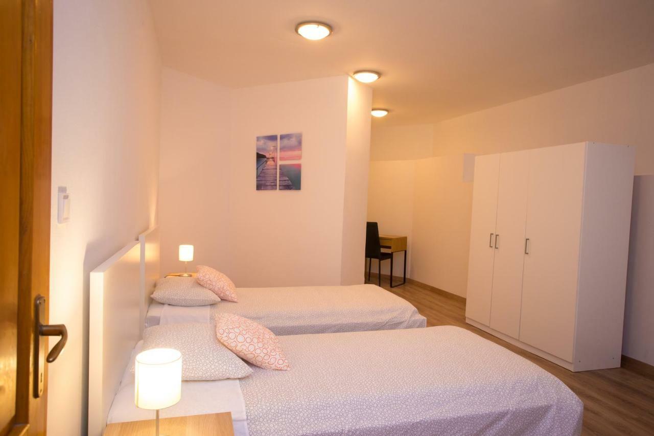 Apartman Girasol Pula 아파트 외부 사진